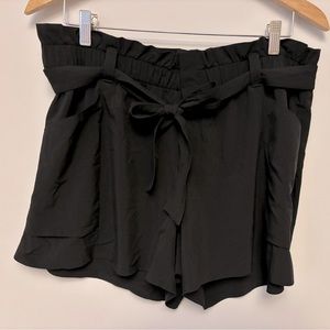 Athleta Black Skyline Short | 16